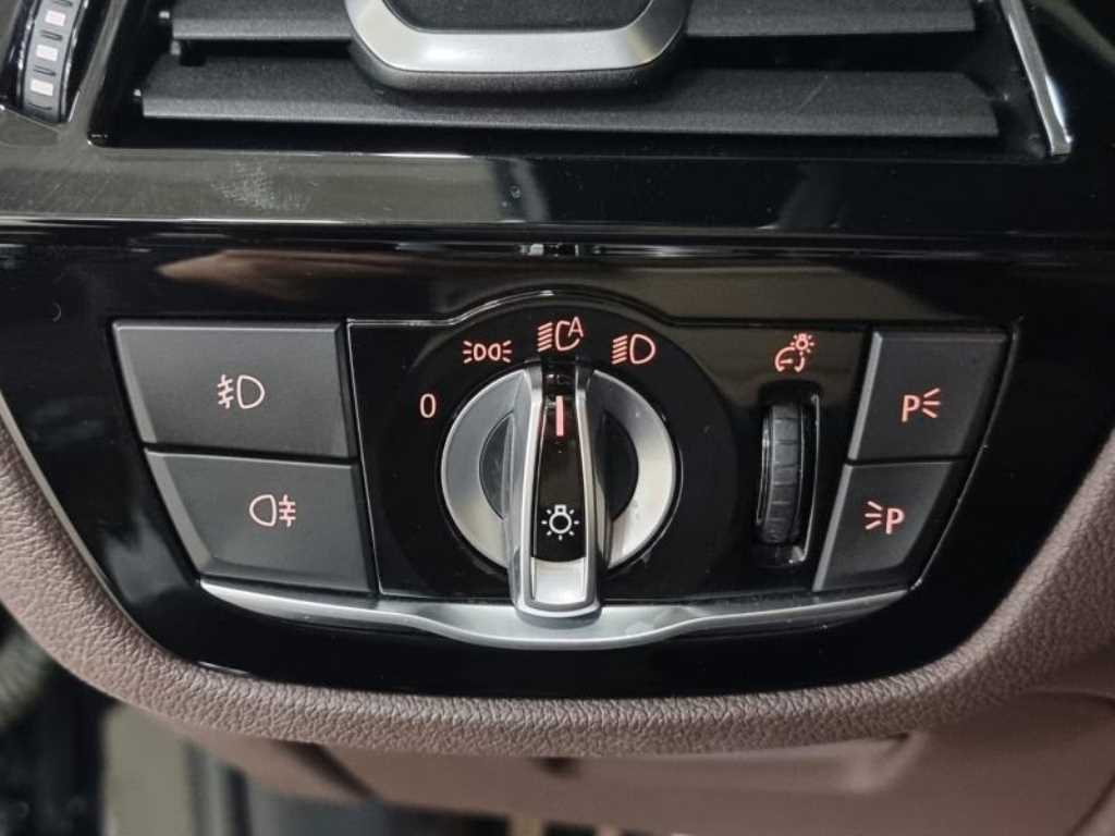 BMW 5 Series 2020 - Importación desde Corea - HF Imports Iquique - Foto 18