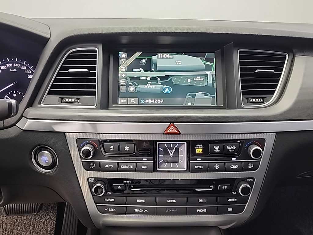 Genesis G80 - Vista 11