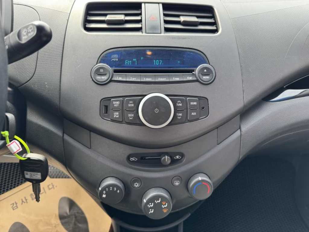 Chevrolet Spark - Vista 10