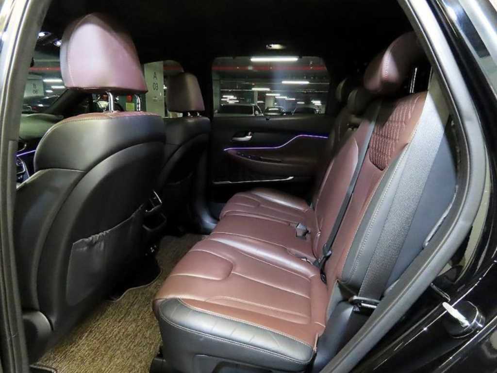 HYUNDAI Santa Fe - Vista 7