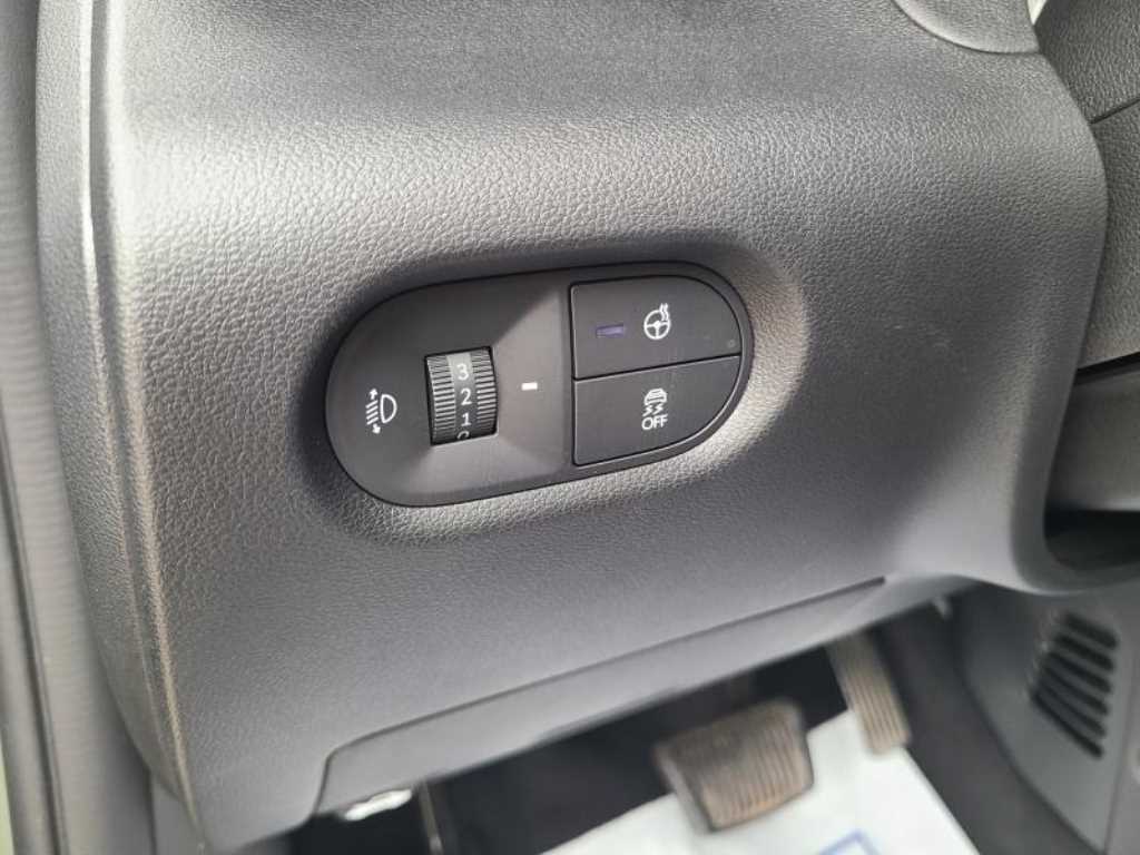 HYUNDAI Casper - Vista 11