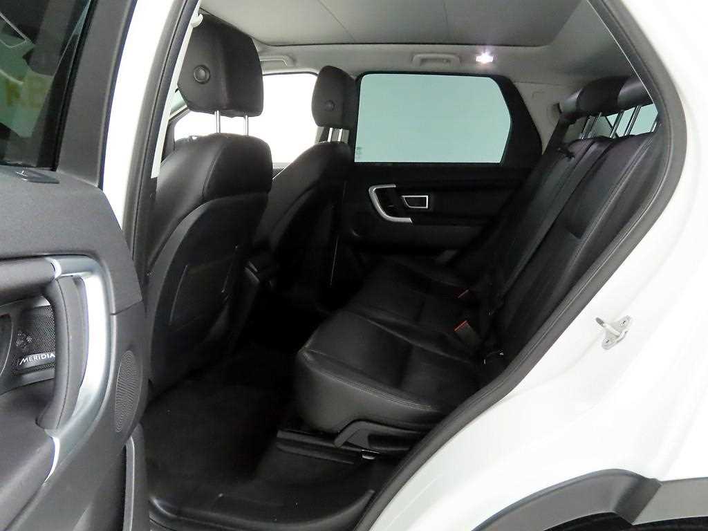 Land Rover Discovery Sports - Vista 12