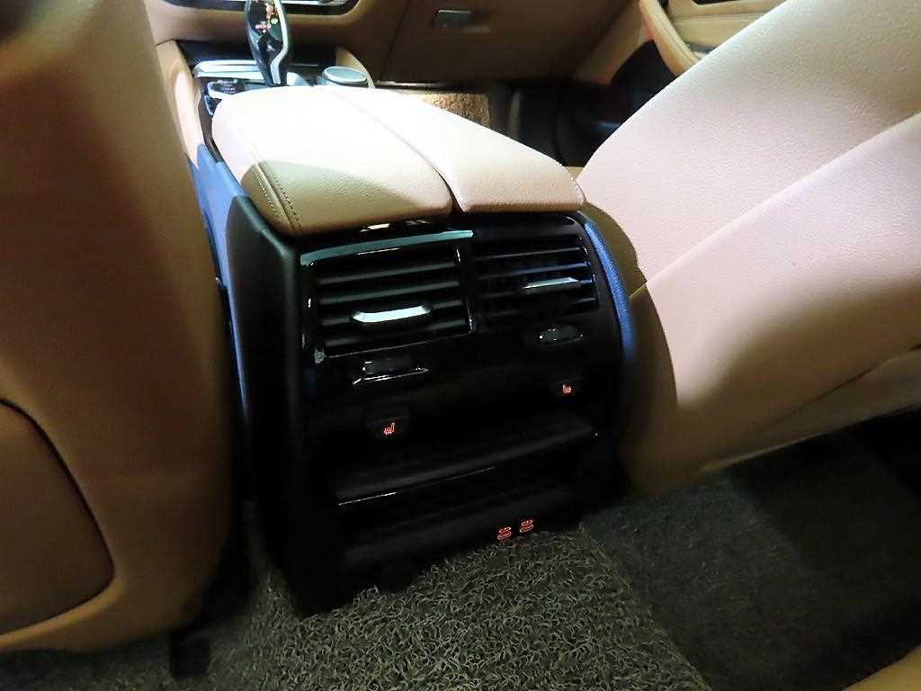 BMW 5 Series 2021 Gris - Importación desde Corea - HF Imports Iquique - Foto 16