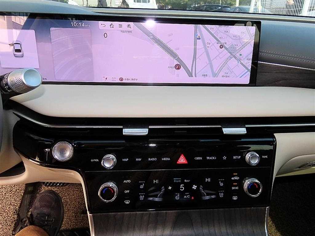 Genesis G80 2025 Blanco - Importación desde Corea - HF Imports Iquique - Foto 13