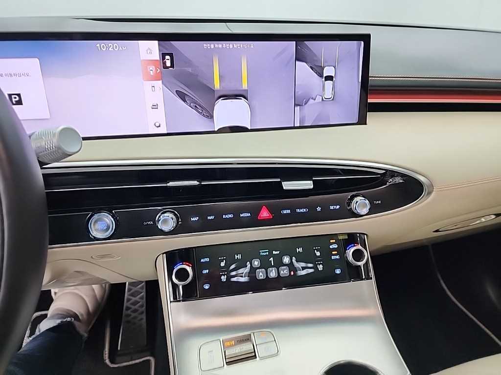 Genesis GV70 - Vista 10