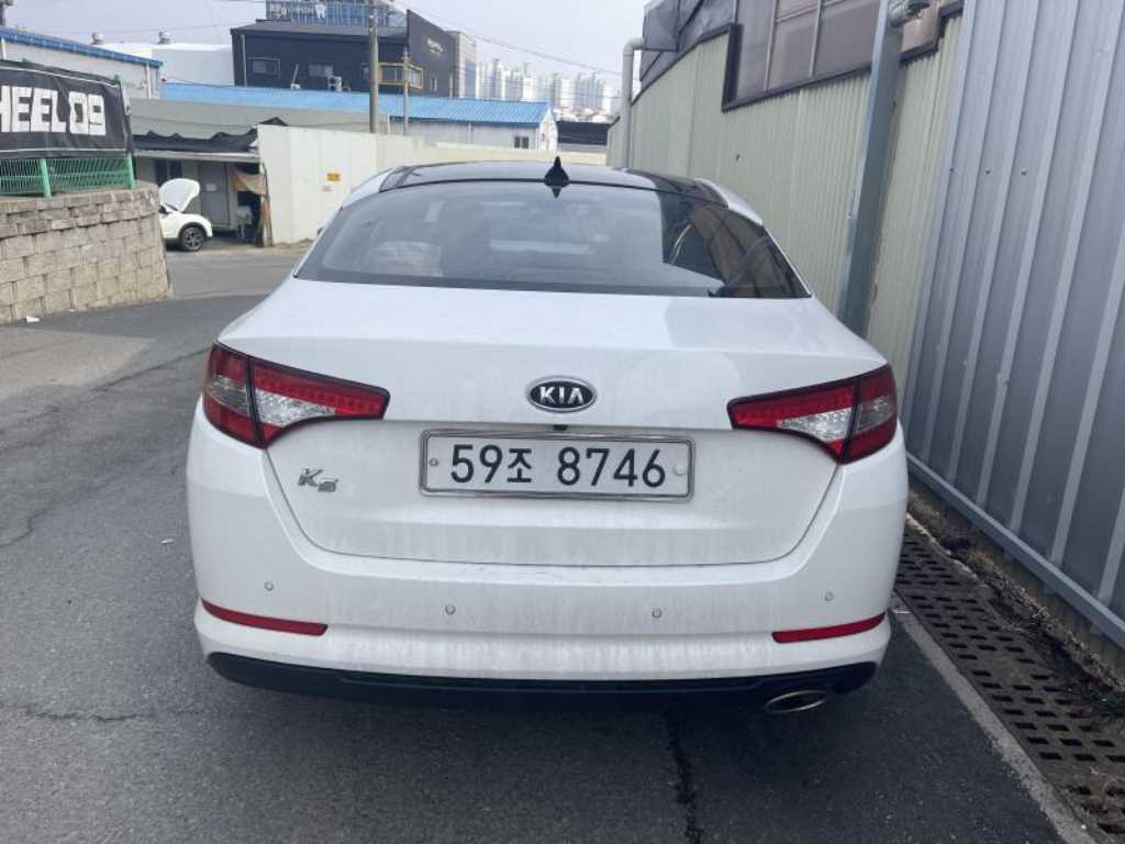 KIA K5 - Vista 4