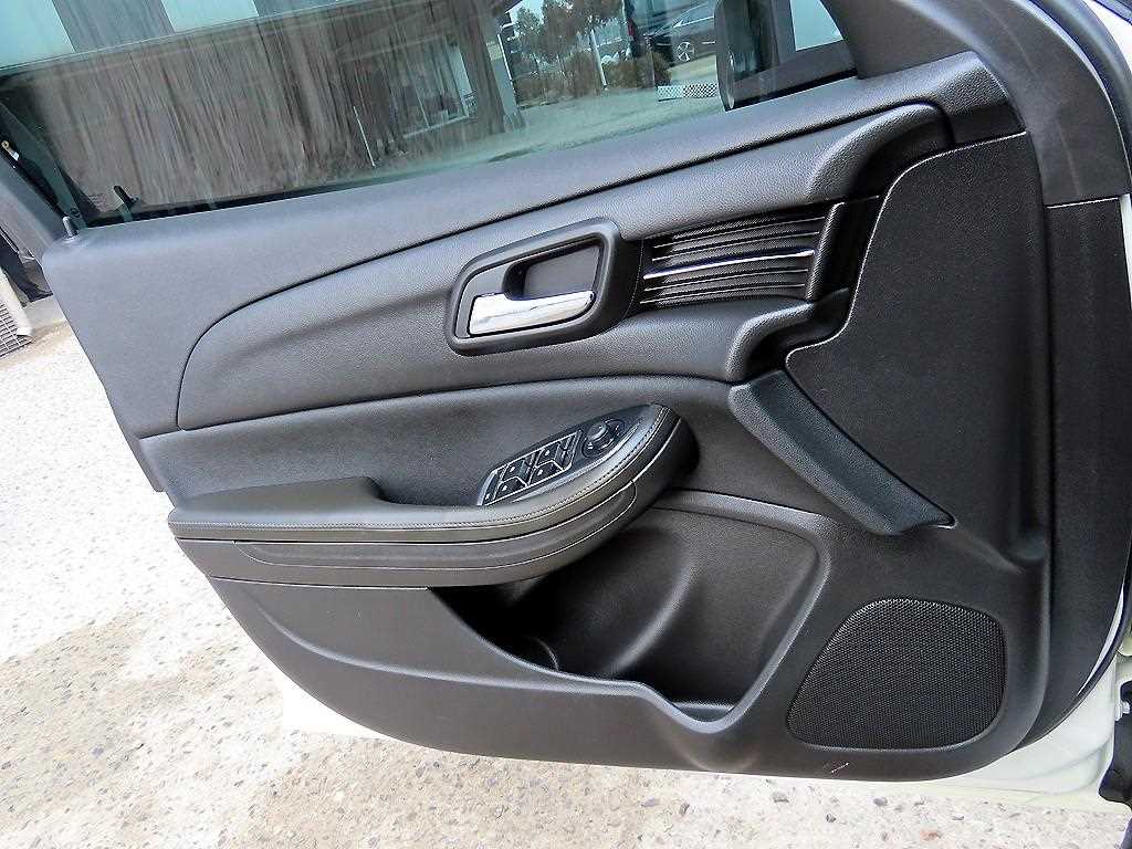 Chevrolet Malibu - Vista 11