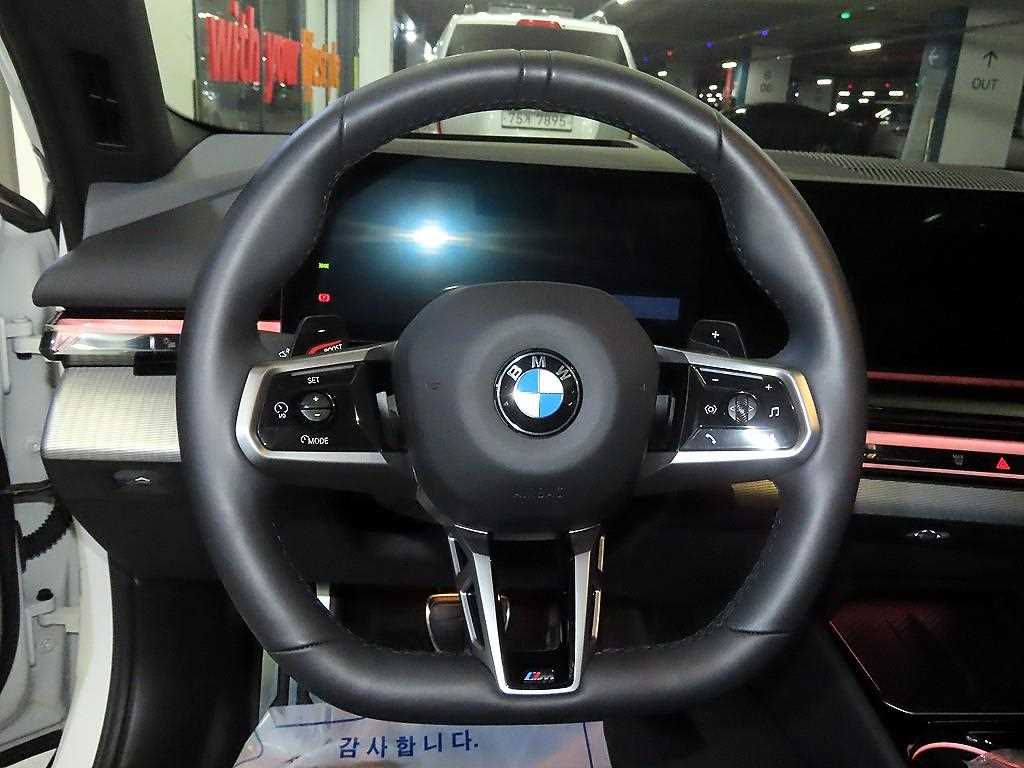 BMW 5 Series - Vista 8