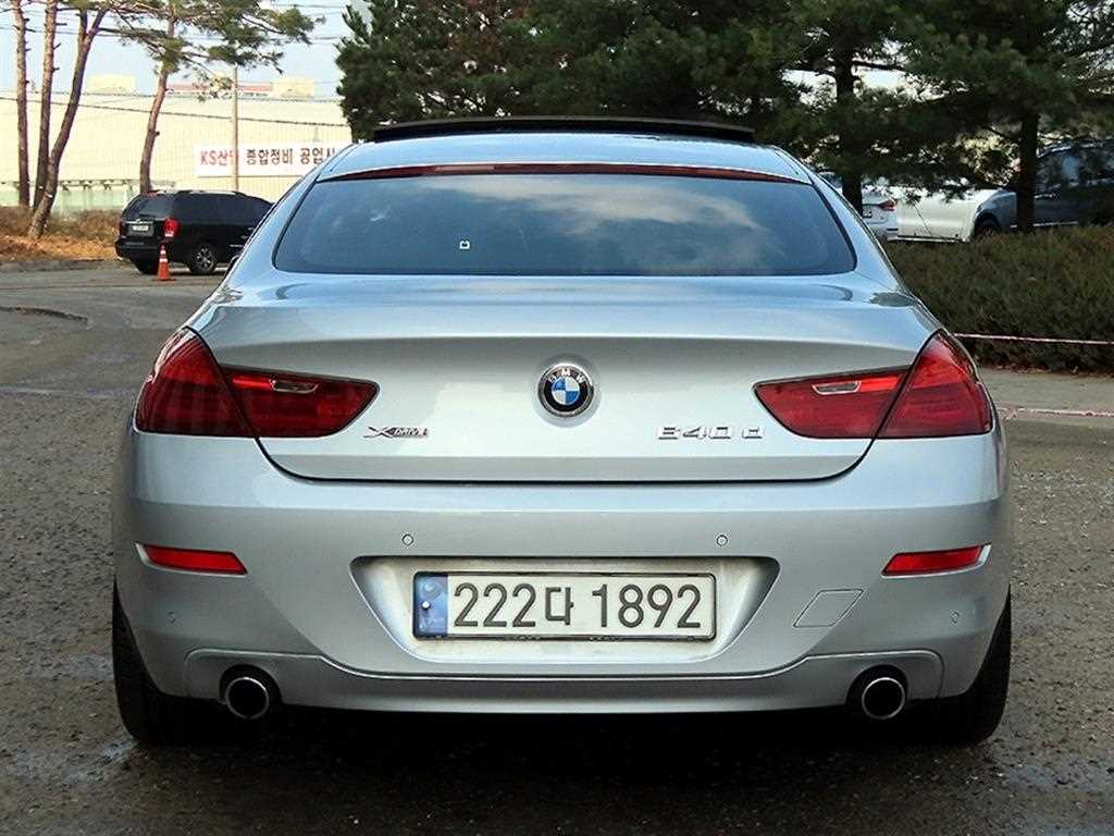 BMW 6 series - Vista 4