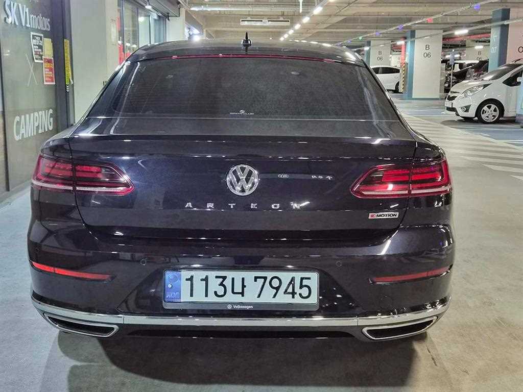 Volkswagen Arteon - Vista 5