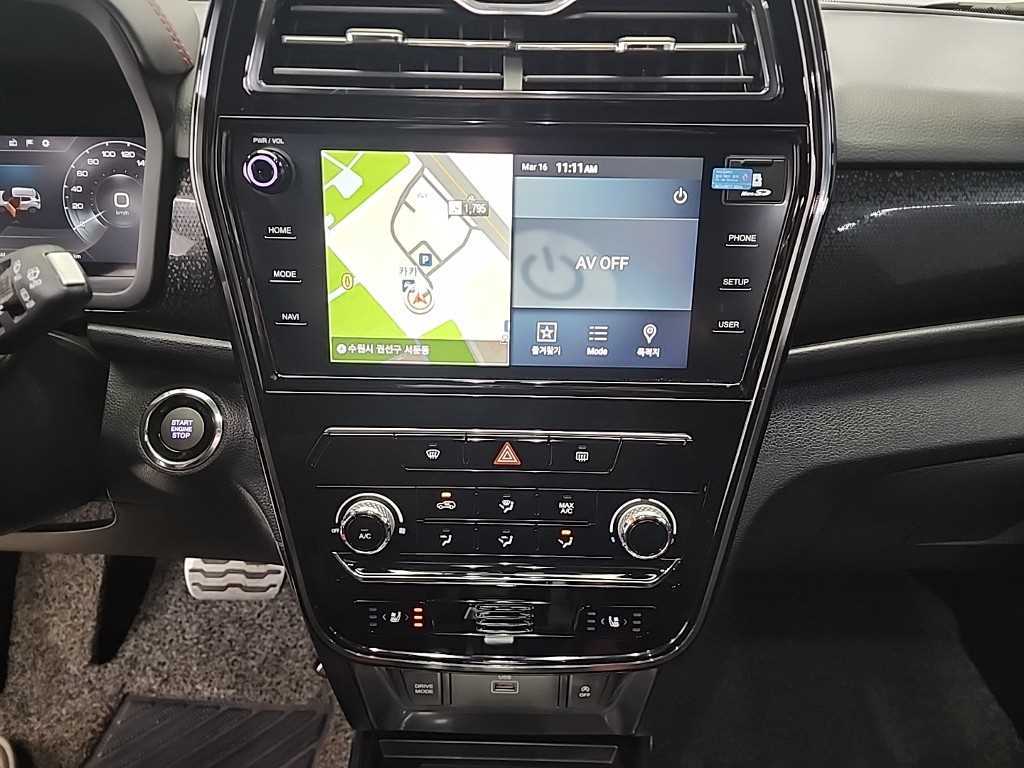 Ssangyong Tivoli - Vista 10