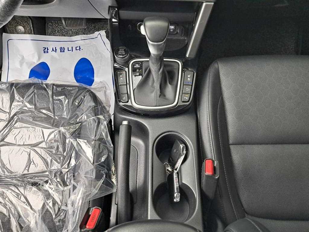 KIA Seltos 2021 Gris - Importación desde Corea - HF Imports Iquique - Foto 14