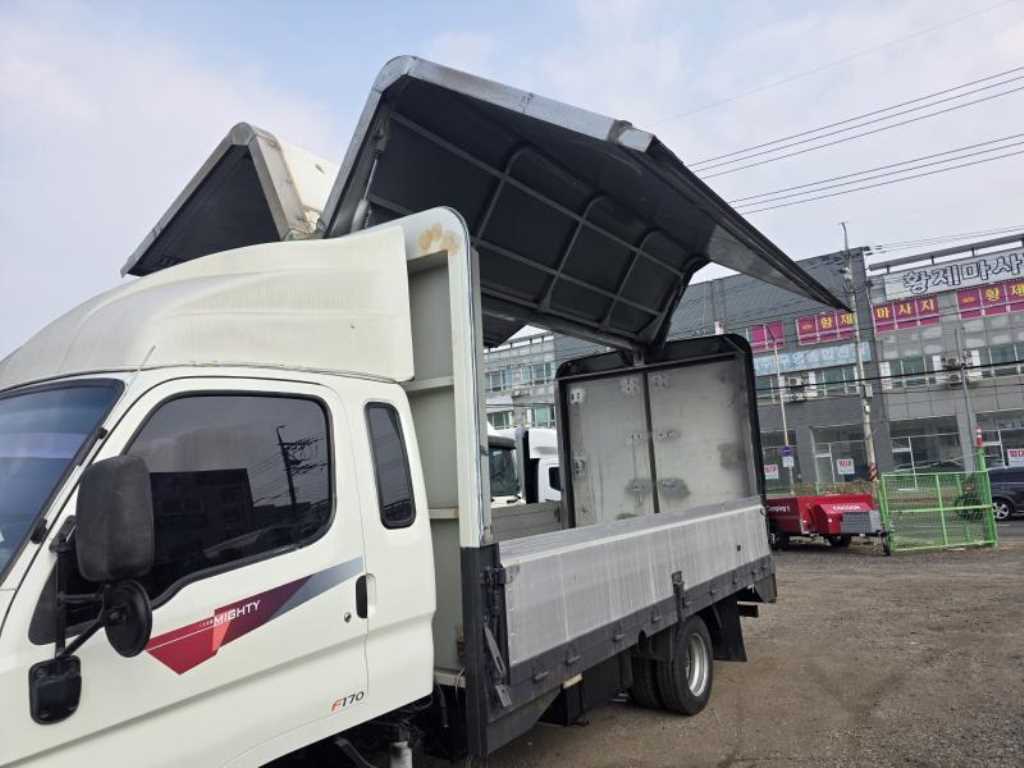 medium and large cargo Cargo - Vista 7