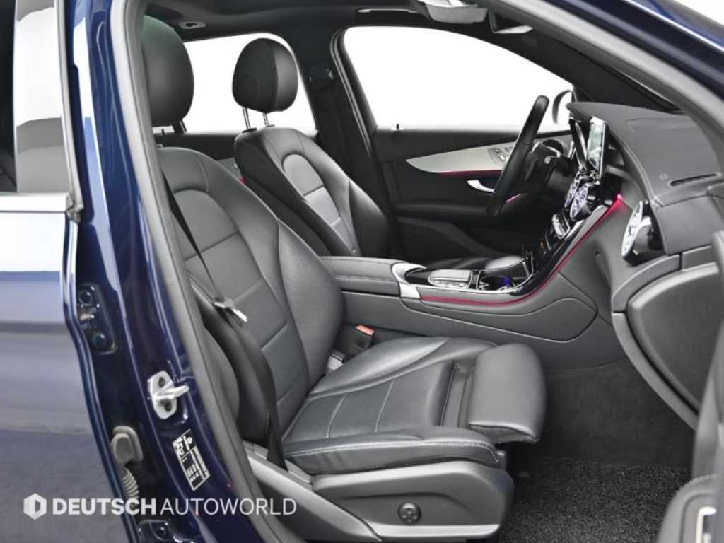 Mercedes Benz GLC Class - Vista 10