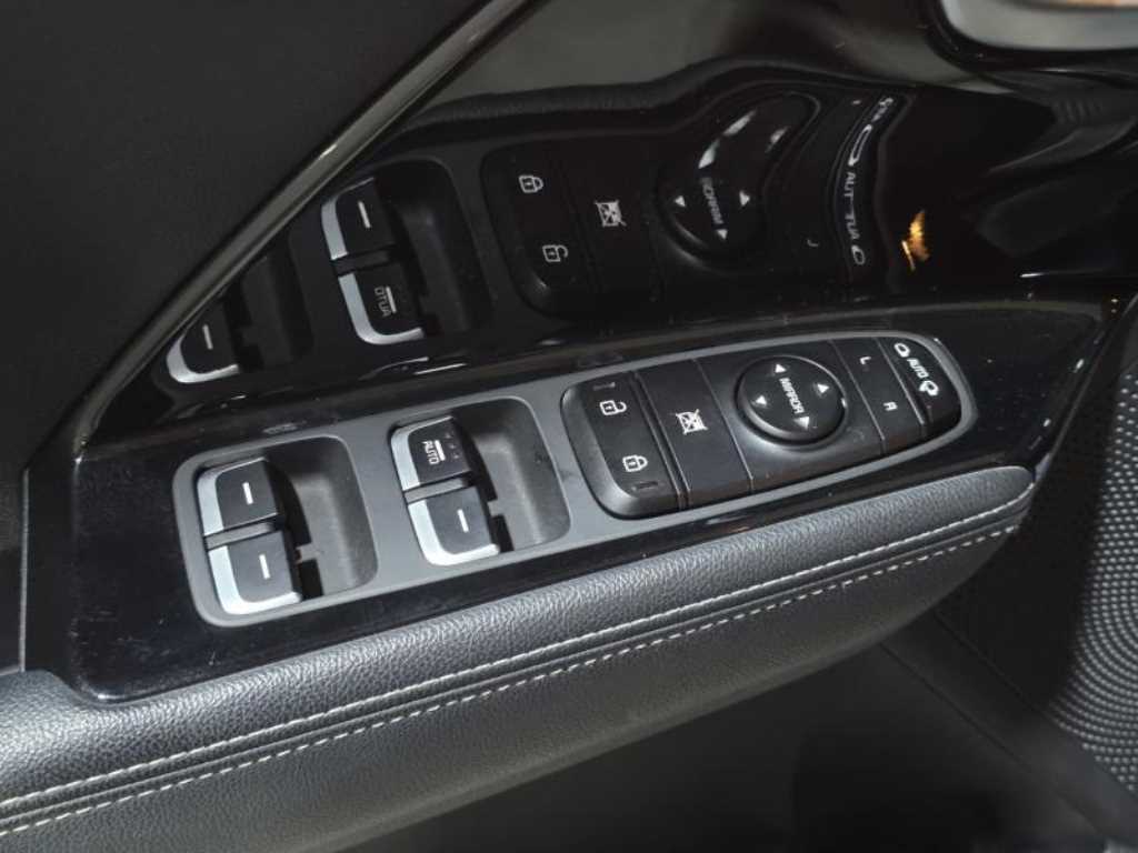 KIA Niro 2018 Azul - Importación desde Corea - HF Imports Iquique - Foto 13