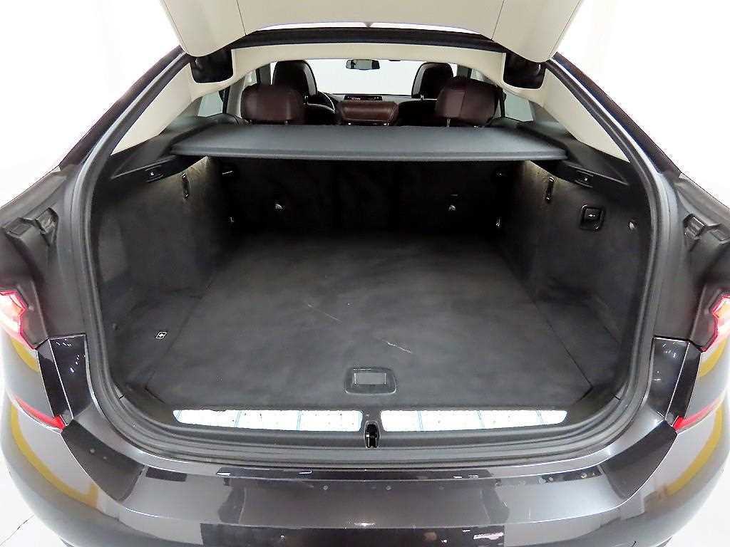 BMW Gran Turismo 2019 Gris - Importación desde Corea - HF Imports Iquique - Foto 18