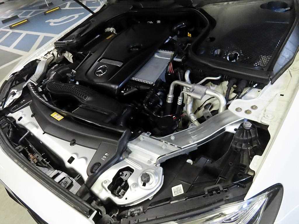 Mercedes Benz E class 2019 Blanco - Importación desde Corea - HF Imports Iquique - Foto 19