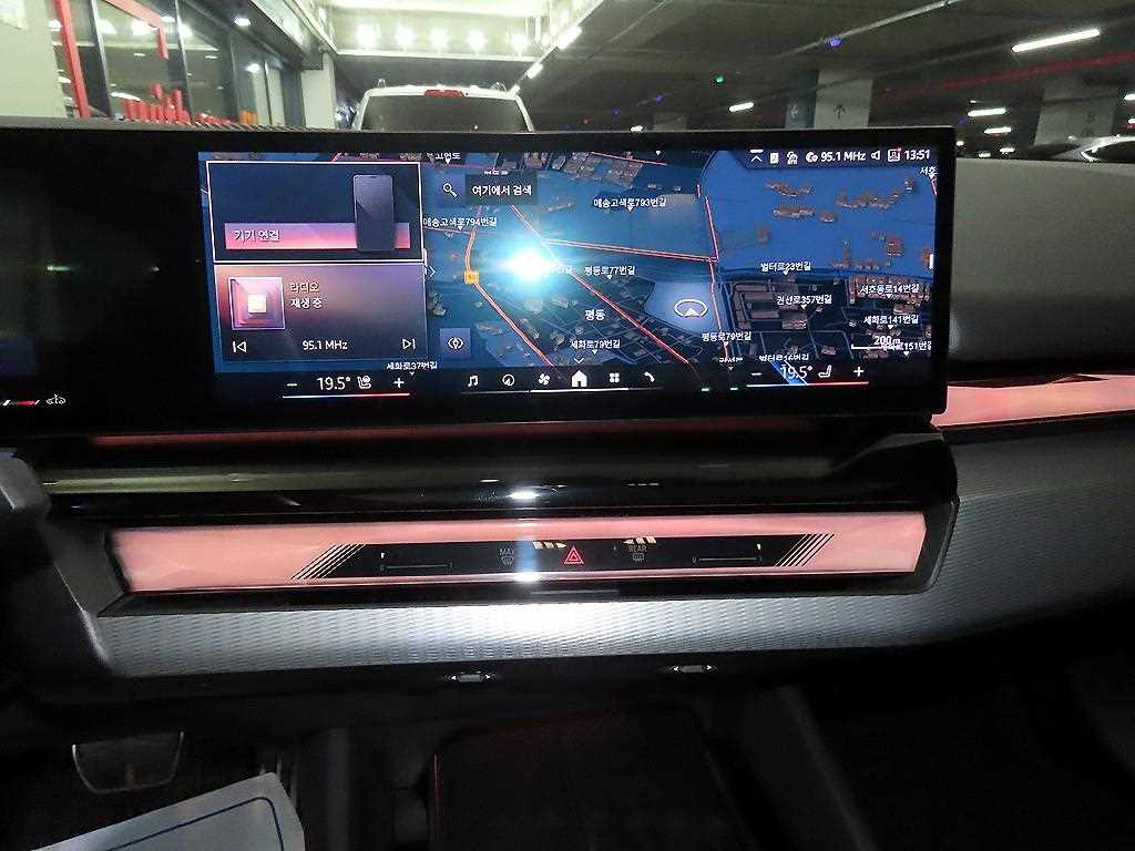 BMW 5 Series - Vista 11