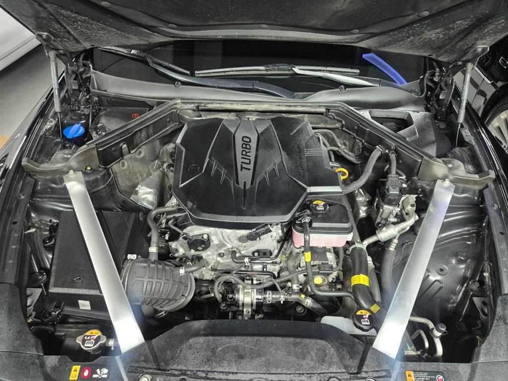 KIA Stinger - Vista 7