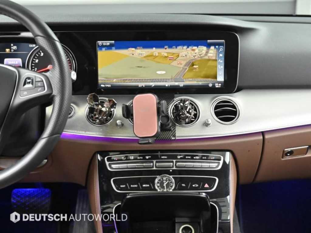 Mercedes Benz E class 2018 Blanco - Importación desde Corea - HF Imports Iquique - Foto 13