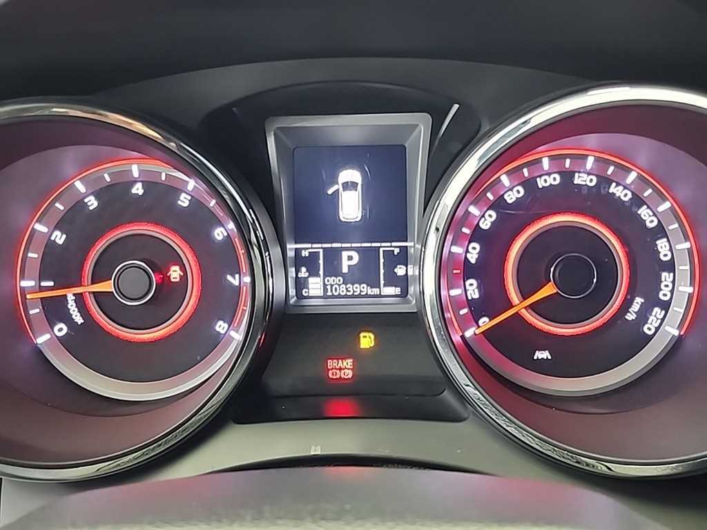 Ssangyong Tivoli - Vista 6