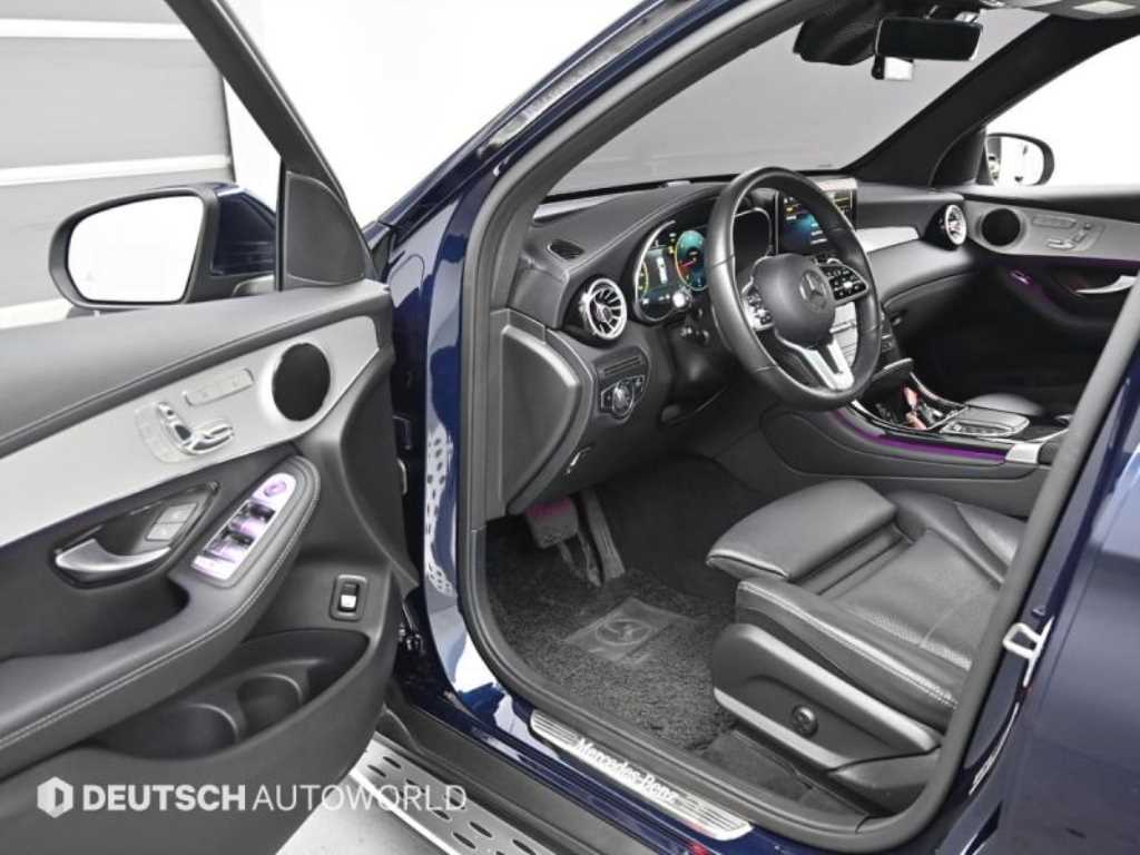 Mercedes Benz GLC Class - Vista 11