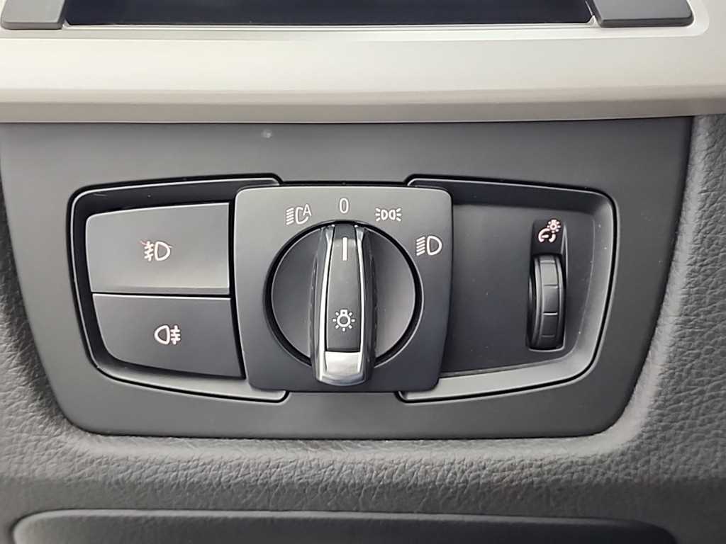 BMW 3 series 2015 Negro - Importación desde Corea - HF Imports Iquique - Foto 17