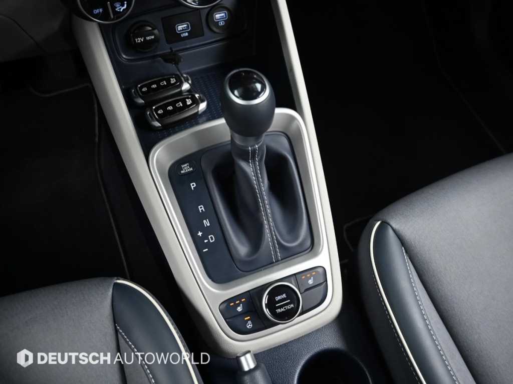 HYUNDAI Venue - Vista 9