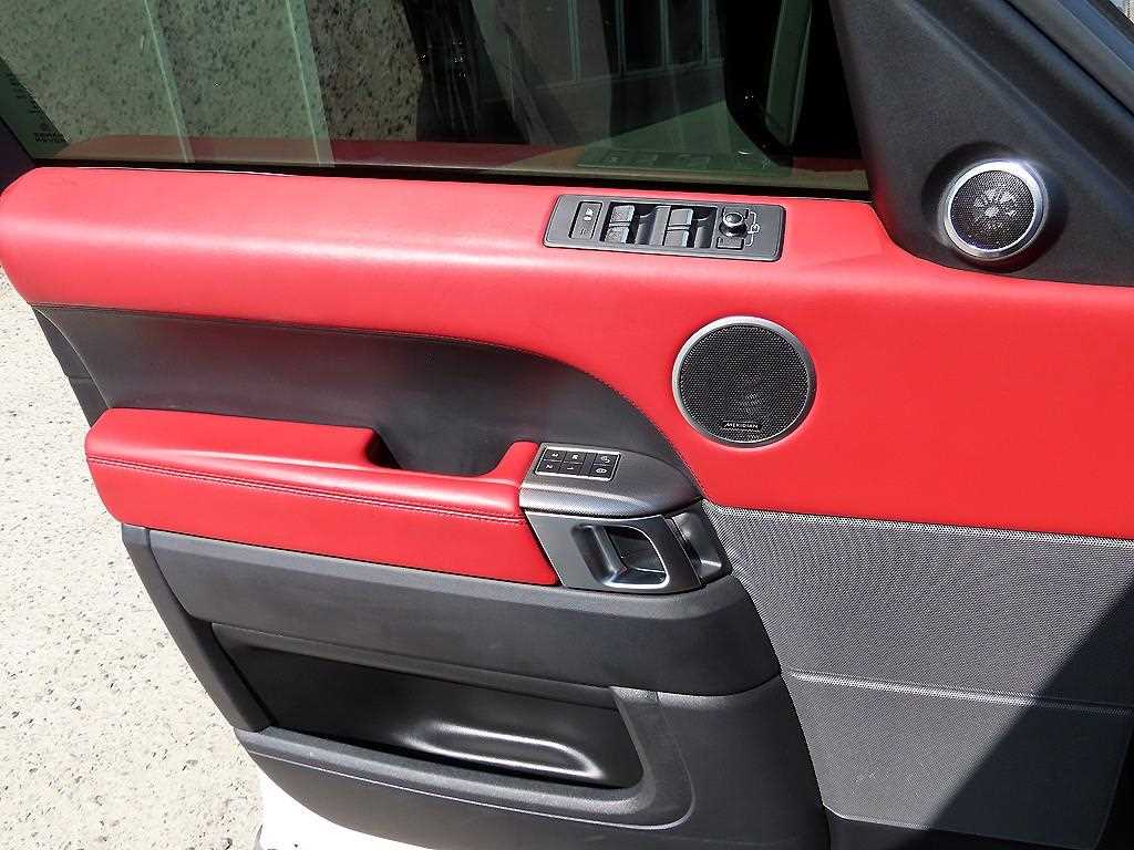 Land Rover Range Rover Sports - Vista 11