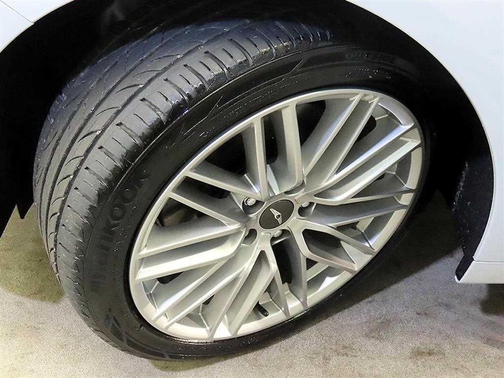 Genesis G70 2020 Blanco - Importación desde Corea - HF Imports Iquique - Foto 20