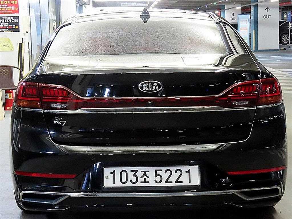 KIA K7 - Vista 5