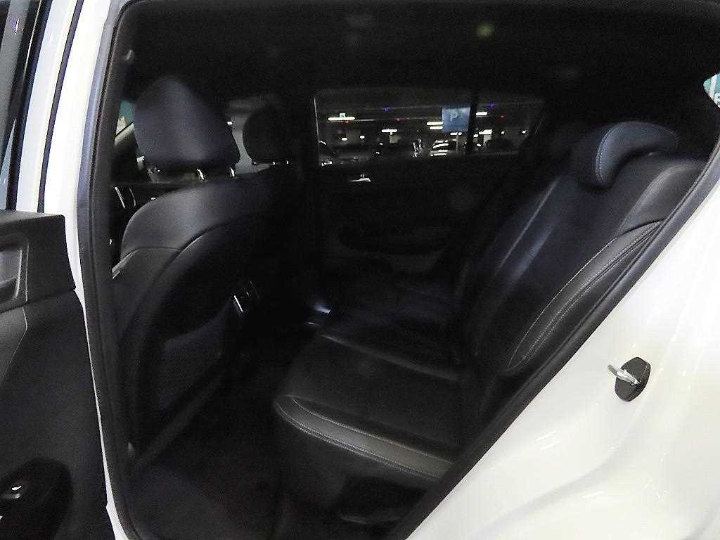 KIA Sportage - Vista 7