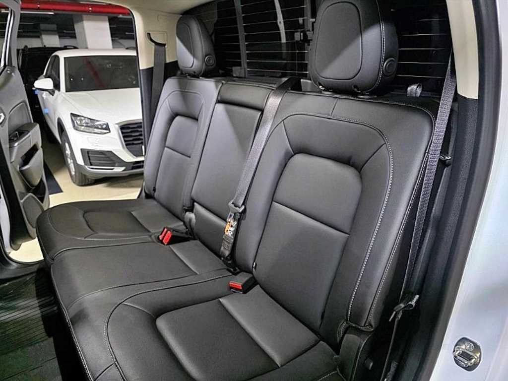 Chevrolet ?Colorado 2020 Blanco - Importación desde Corea - HF Imports Iquique - Foto 13