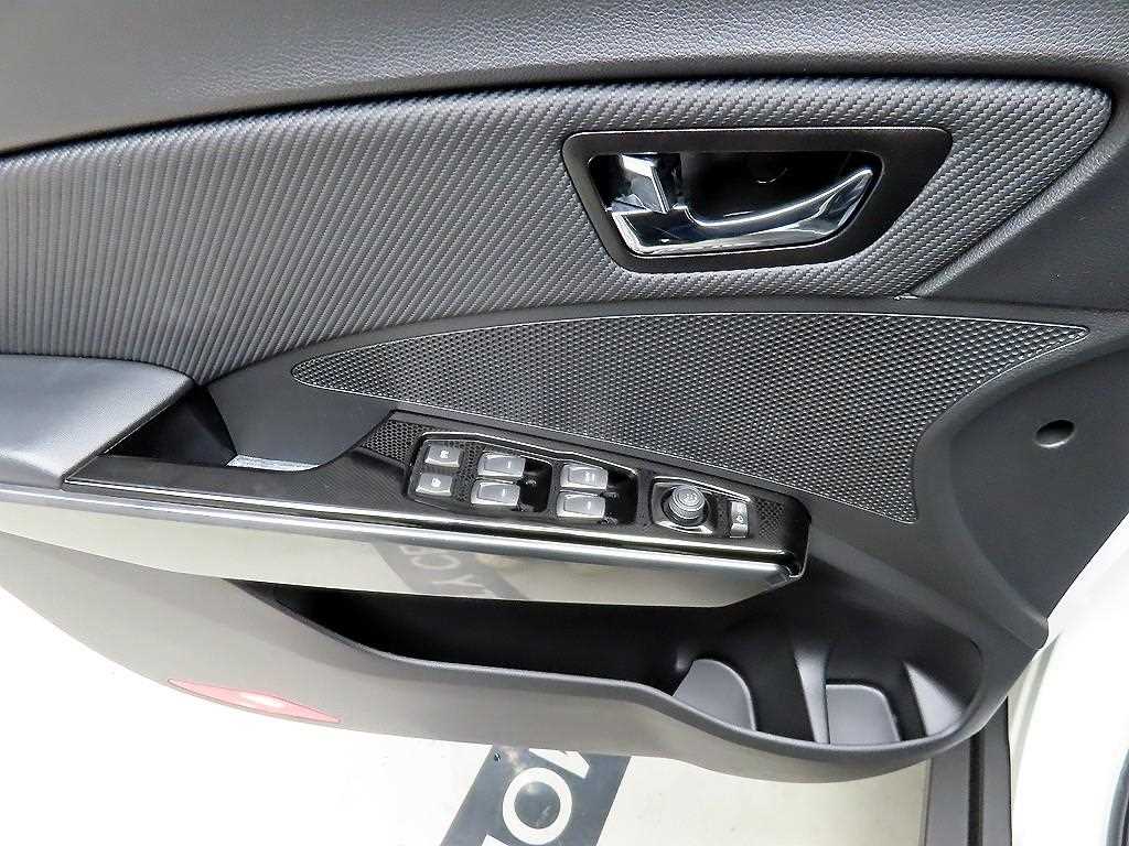 Ssangyong Tivoli - Vista 11