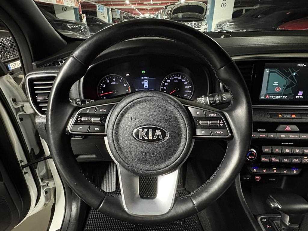 KIA Sportage - Vista 8