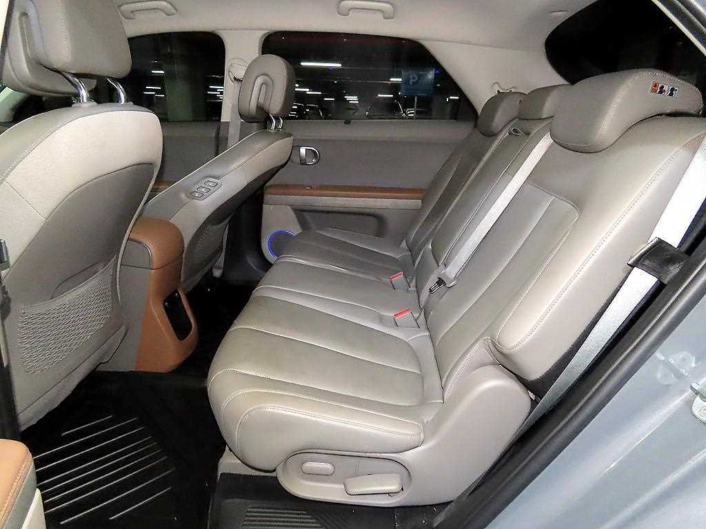 HYUNDAI Ioniq 5 - Vista 7