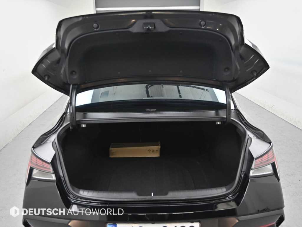 HYUNDAI Avante 2026 Negro - Importación desde Corea - HF Imports Iquique - Foto 19