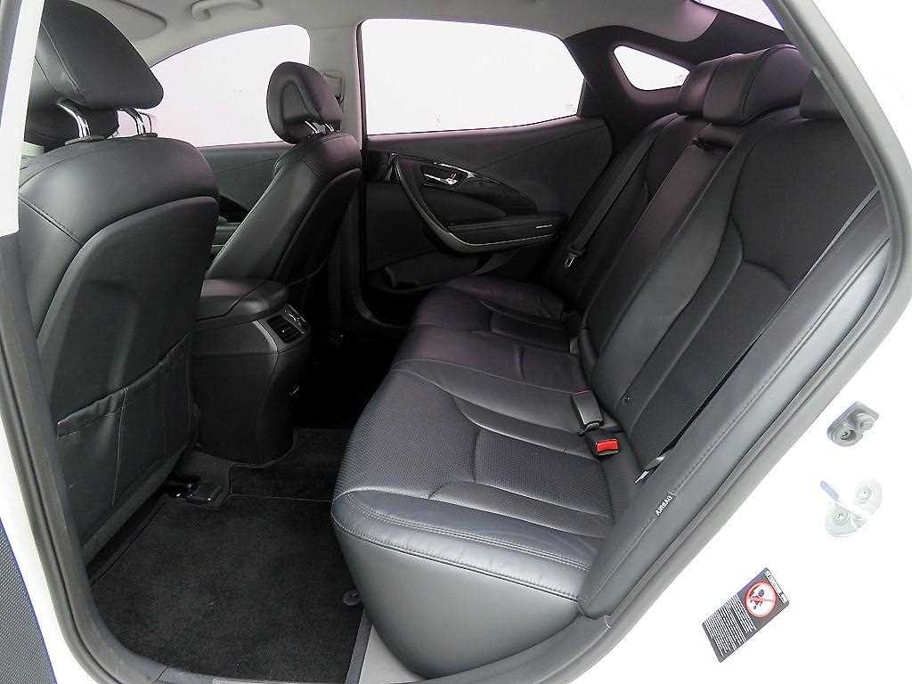 HYUNDAI Grandeur - Vista 6