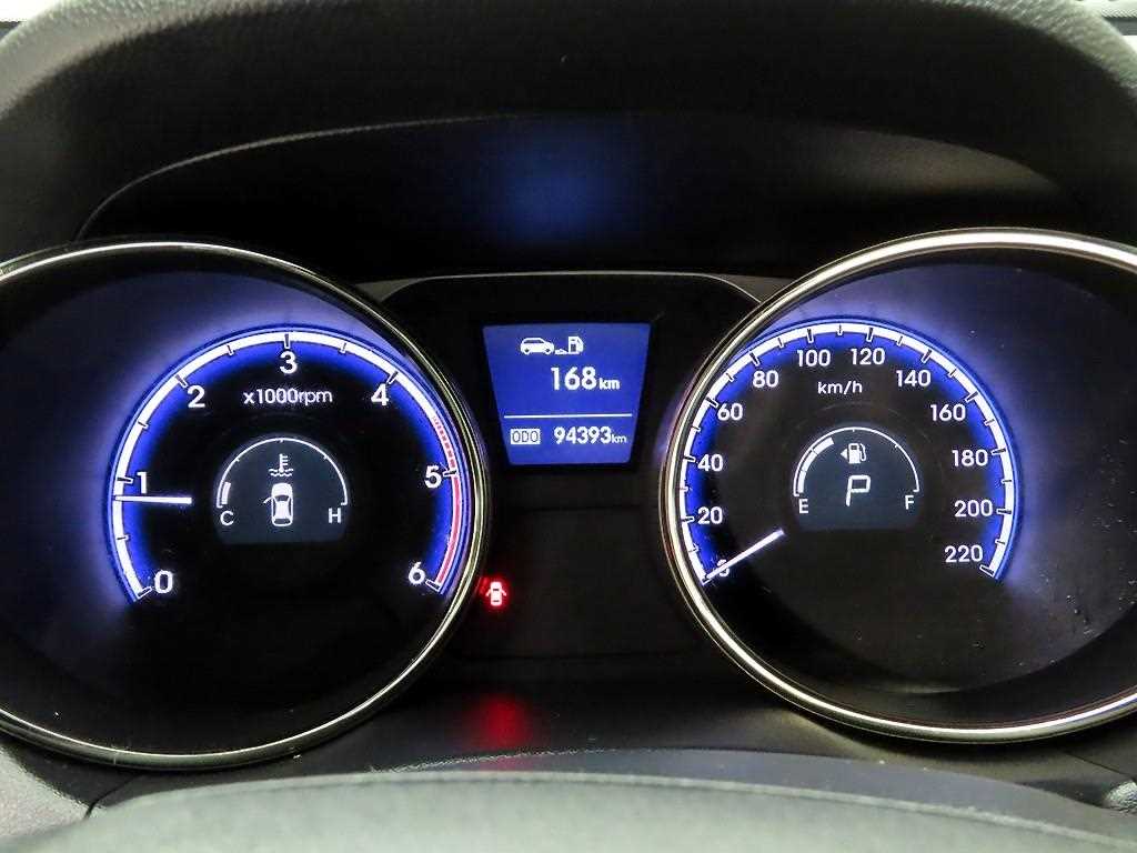 HYUNDAI Tucson - Vista 5