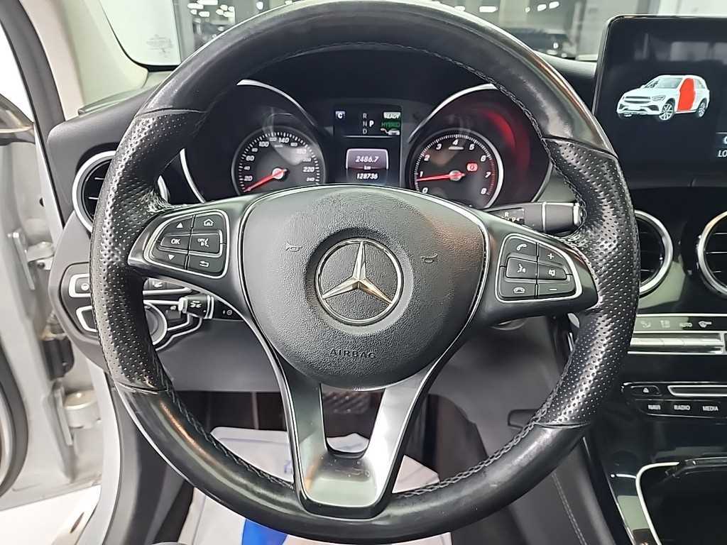 Mercedes Benz GLC Class - Vista 9