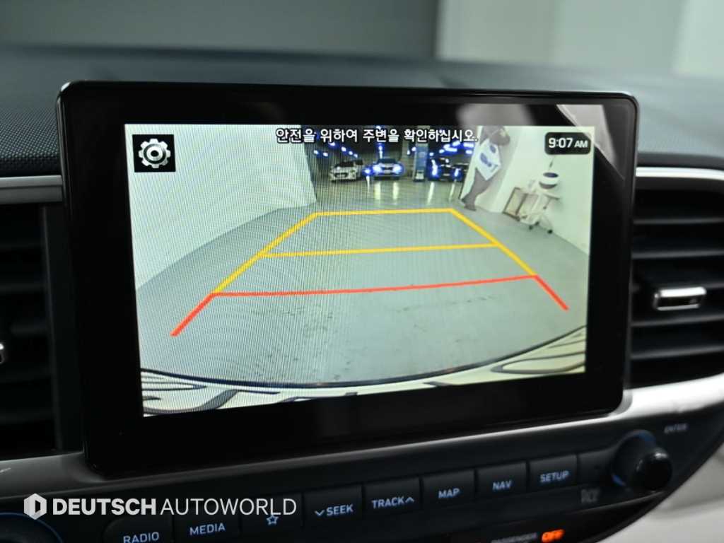 HYUNDAI Venue 2020 Blanco - Importación desde Corea - HF Imports Iquique - Foto 15