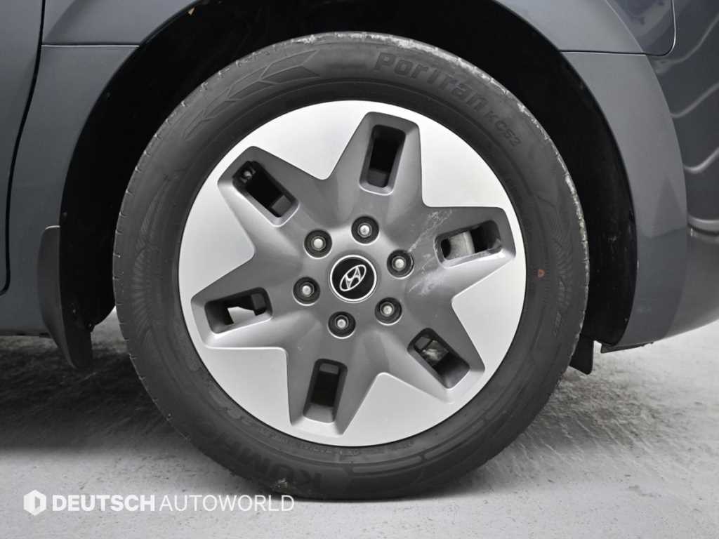 HYUNDAI Staria - Vista 5