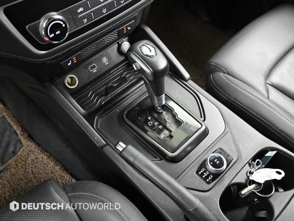 Ssangyong Rexton - Vista 9