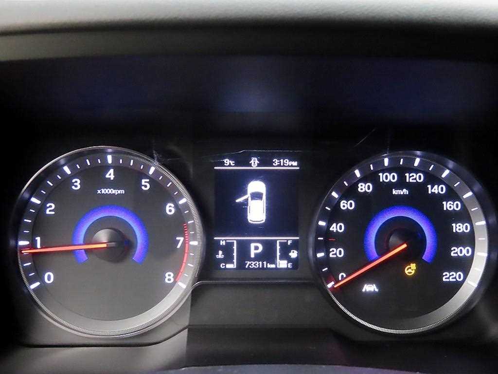 Ssangyong Tivoli - Vista 8