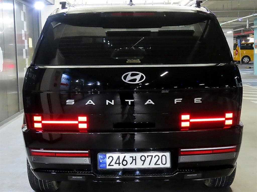 HYUNDAI Santa Fe - Vista 5