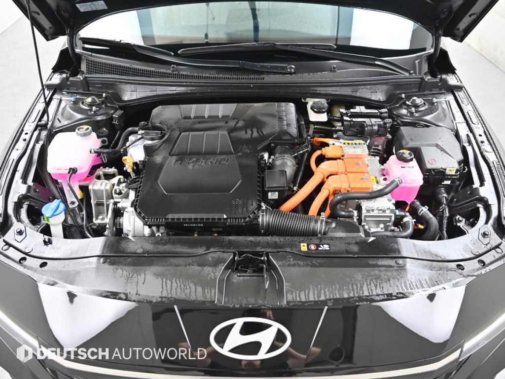 HYUNDAI Avante - Vista 6