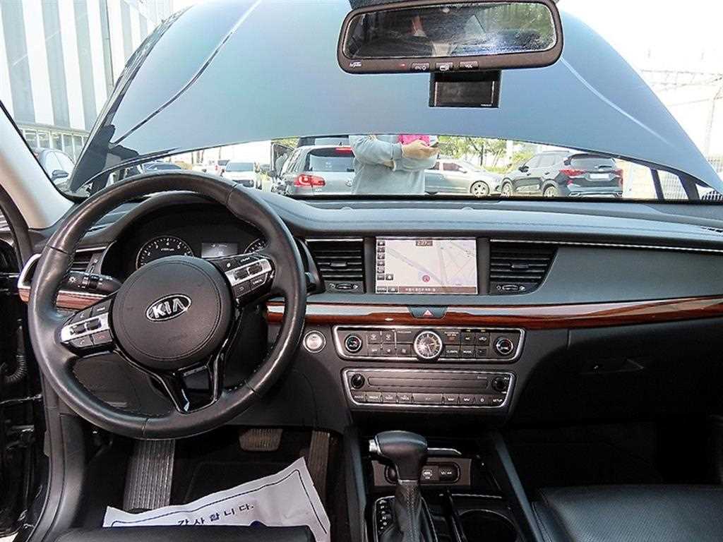 KIA K7 - Vista 7