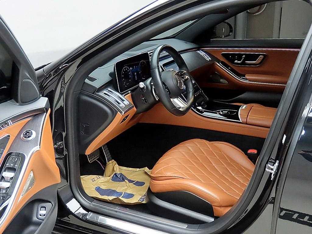 Mercedes Benz S Class - Vista 5