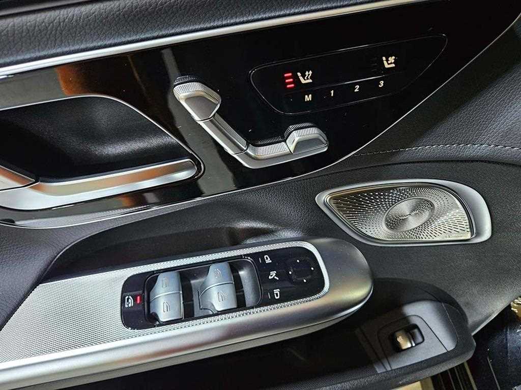 Mercedes Benz EQE 2023 Negro - Importación desde Corea - HF Imports Iquique - Foto 15