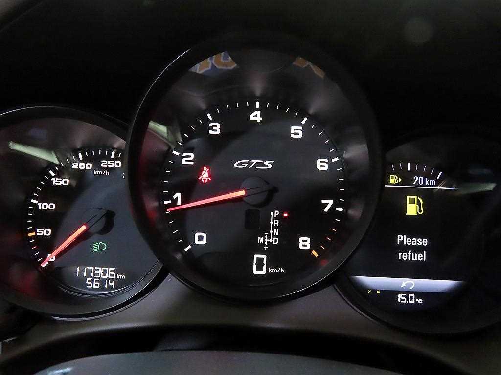 Porsche 718 - Vista 9